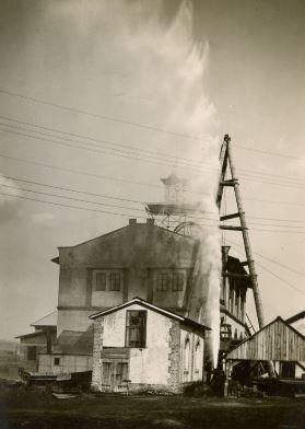 A vízkitörés Erzsébet-aknán Kör-akna elfulladásakor. Pick József 