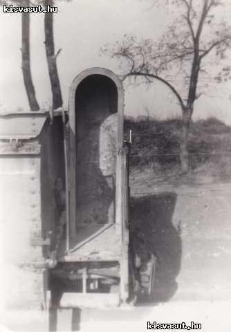 Korszerűsítésre váró homokszálító fékes vagon.
Posch Győző Viktor gyűjteménye
